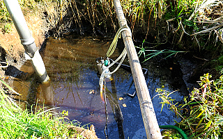 Wodociągów nie ma, a studnie wyschły. Trudne życie bez wody Wodociągów nie ma, a studnie wyschły. Trudne życie bez wody